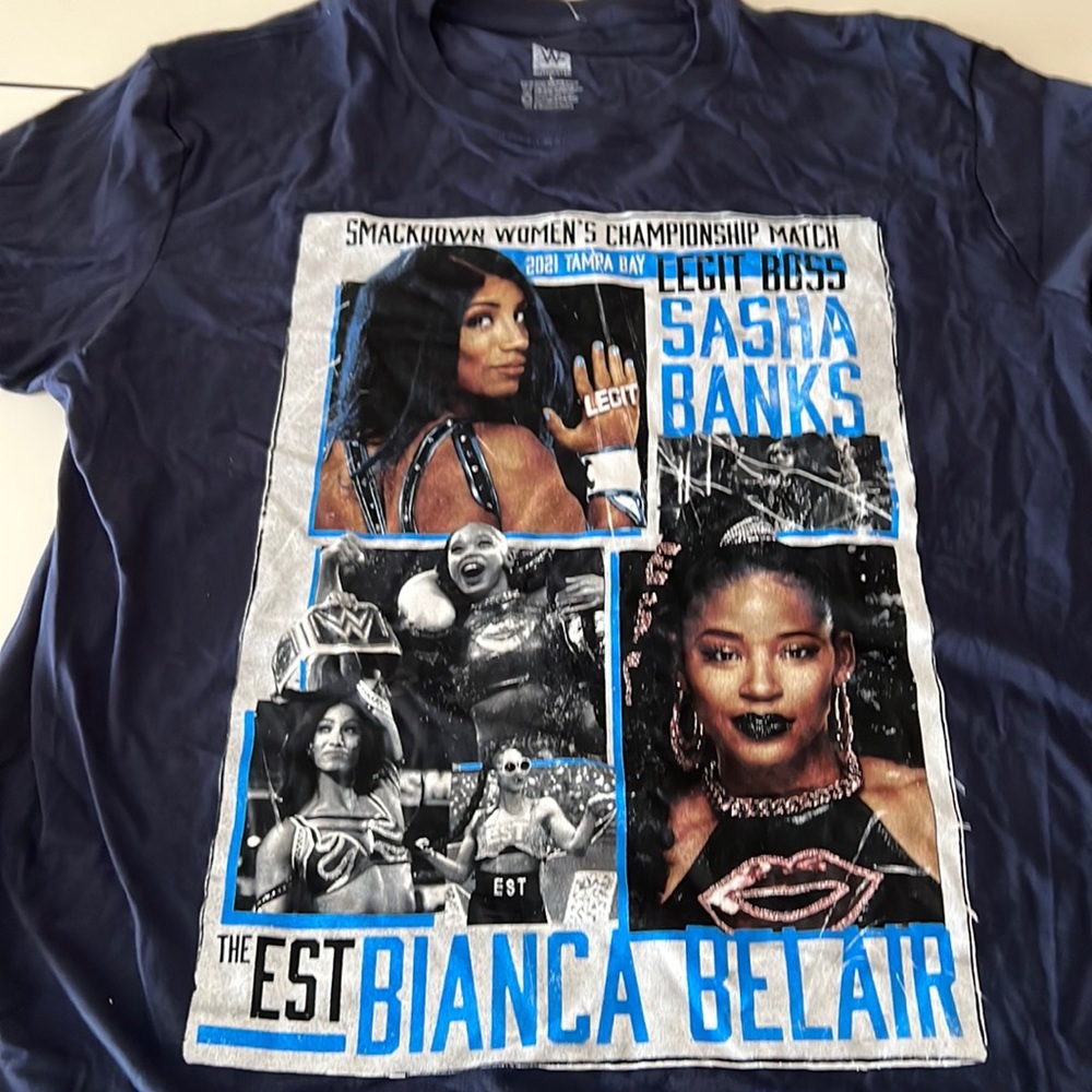 Limited edition wrestlemania 37 Sasha Banks vs Bianca Belair Shirt